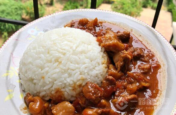 外婆來了牛腩飯