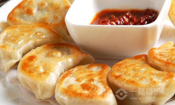 騎手小哥鍋貼加盟