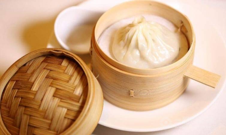 沁尔鲜鲜汁肉包