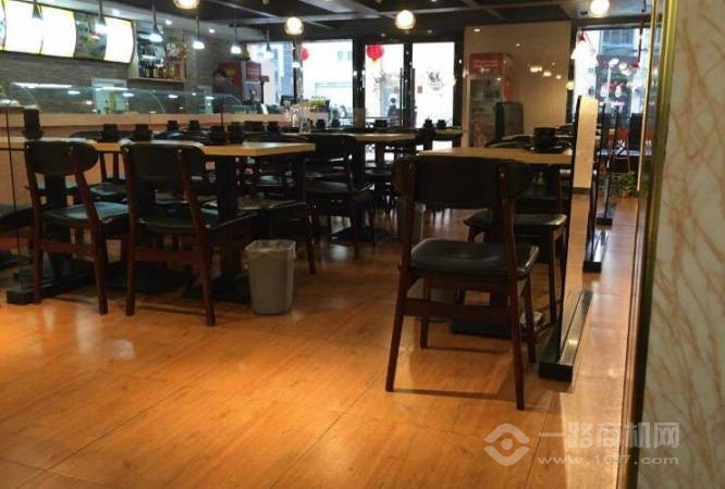 麻喜黑酱麻辣香锅