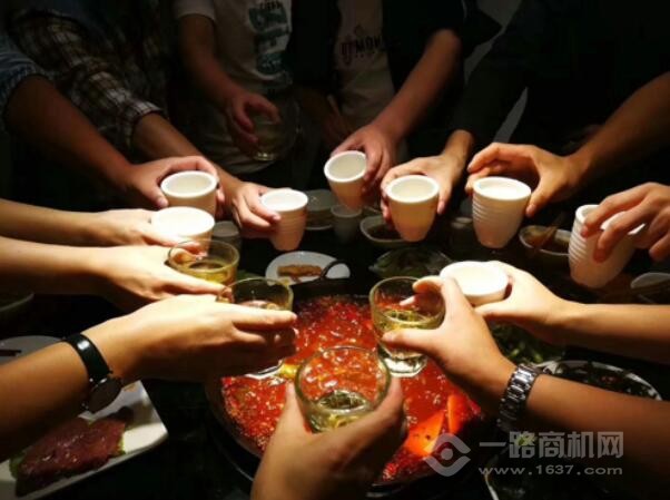 麻辣重點火鍋加盟