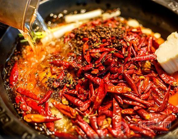 勒是雾都重庆火锅