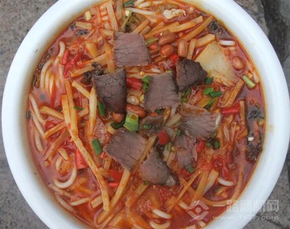 象天下骨汤牛肉粉