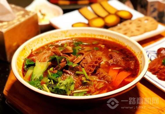 渝大碗重庆小面