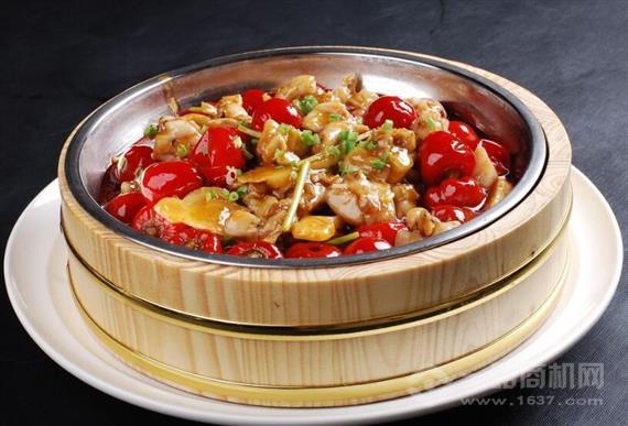 田波再回首泡椒牛蛙