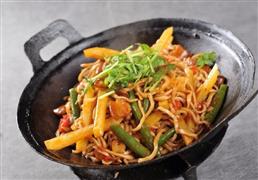 蒙土鄉鐵鍋燜面