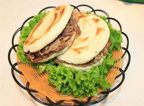 奉天波波肉夹馍