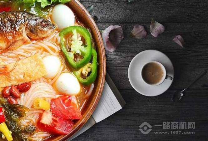 渔家船舱鱼汤粉