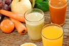 朝气满满鲜榨果汁