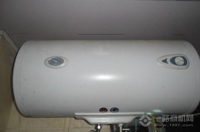 法拉欧电热水器