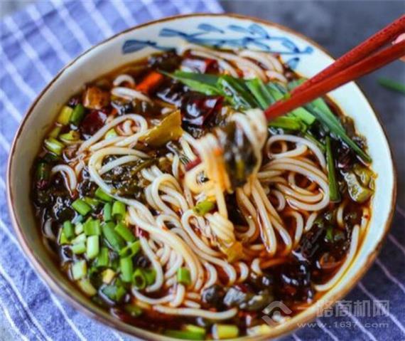 霸霸家云南街头米线