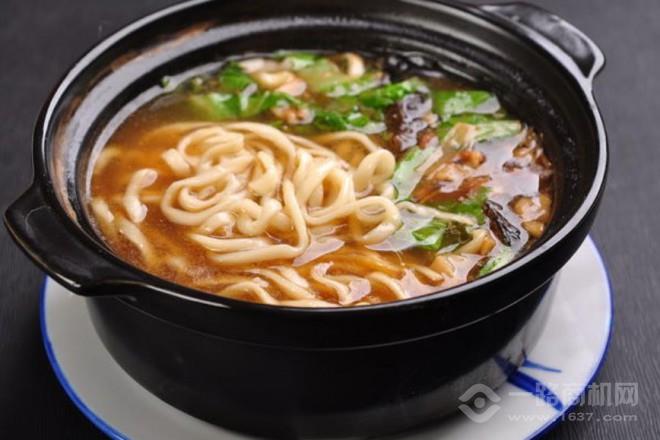 云朵朵鲜汤米线