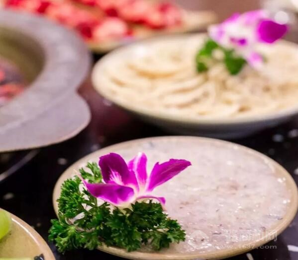 麻辣重点火锅加盟
