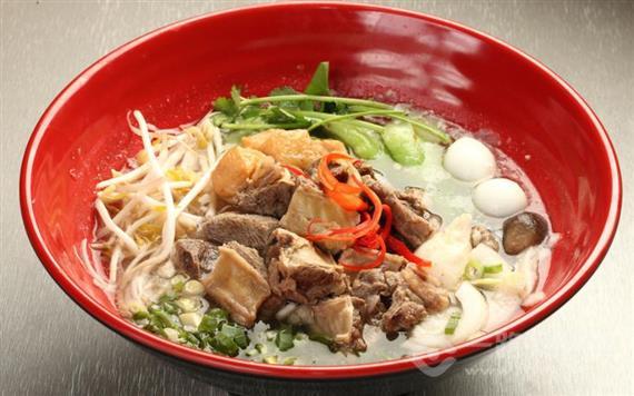 盛和品的米粉铺