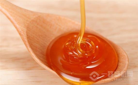 天山的恩赐蜂蜜