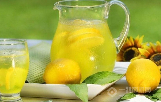 水多分飲品加盟