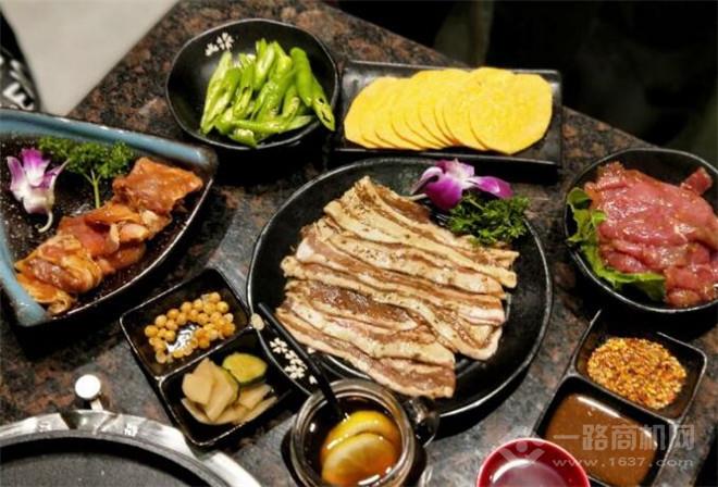 周末铺子汉派炭火烤肉 周末铺子汉派炭火烤肉