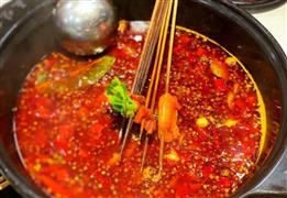 況且況且串串香火鍋