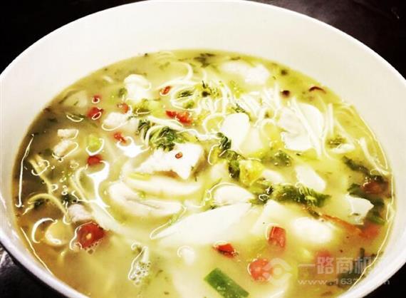 黄小邪酸菜乌鱼面