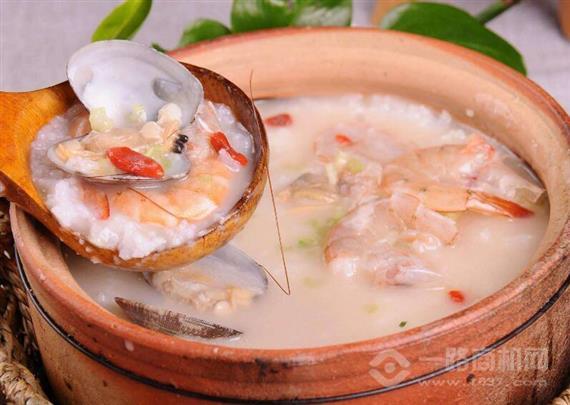 潮本味潮汕砂锅粥