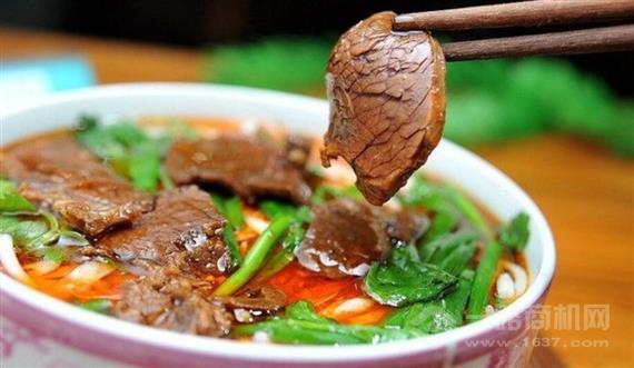 伊鼎湘常德牛肉粉