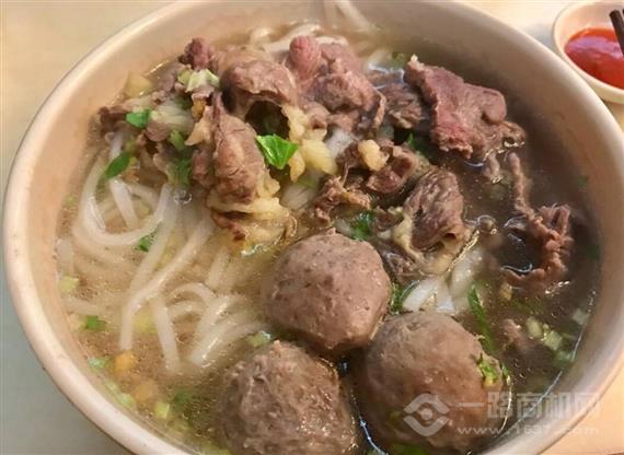 牛囤潮汕牛肉粿条汤