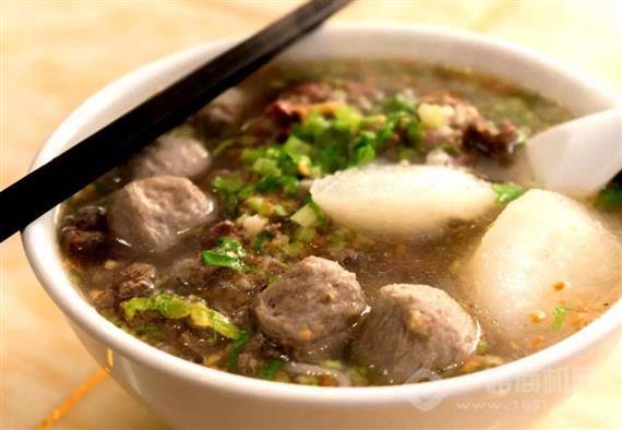 牛囤潮汕牛肉粿条汤