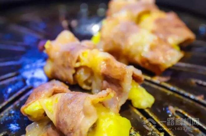犟牛家榴莲烤肉加盟