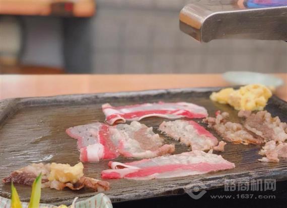 犟牛家榴莲烤肉