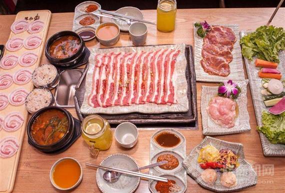 犟牛家榴莲烤肉