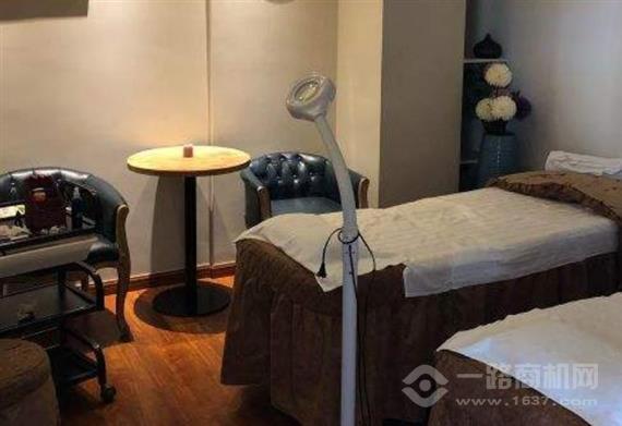 泺纤美容产后修复中心