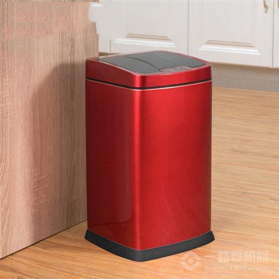 保时洁智能垃圾桶