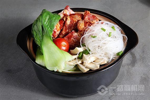 彭胖娃地摊米线