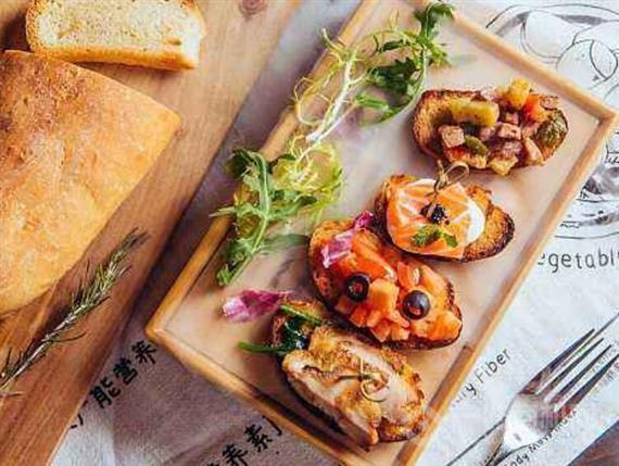 浣熊先生西餐厅