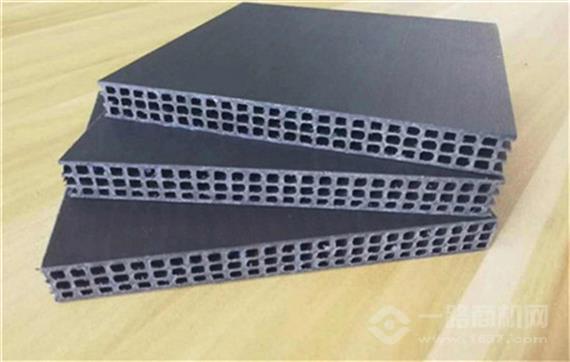 蓝河湾中空塑料模板