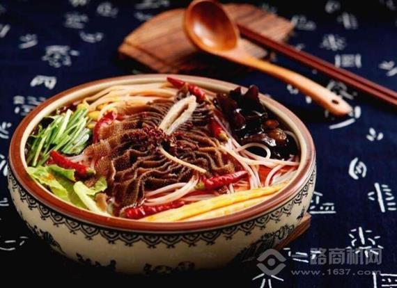 余正宗炒料米线