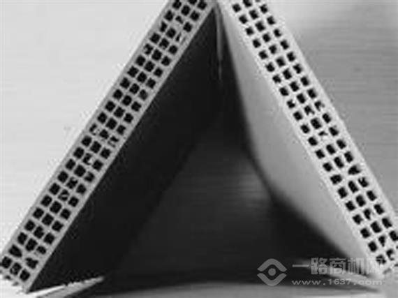 蓝河湾中空塑料模板