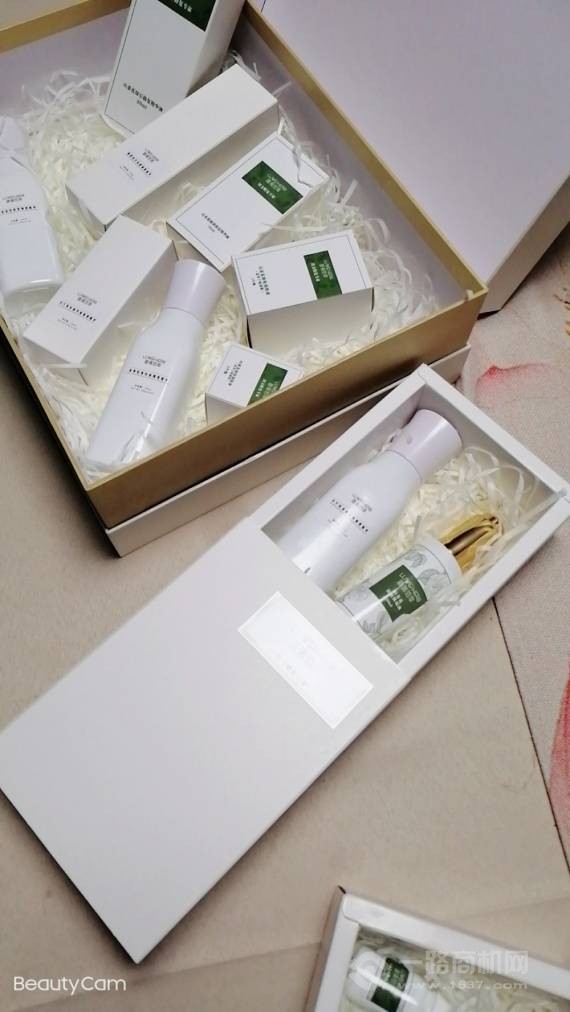 璐薇佰草中药护肤品加盟