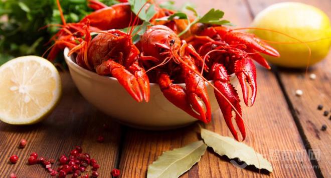 壹兩點小龍蝦加盟