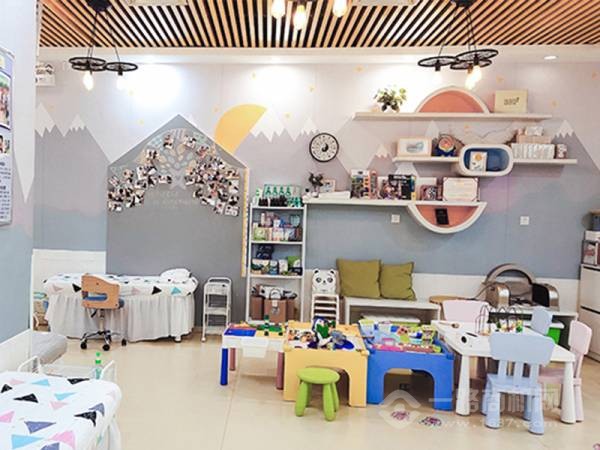 嘉美康贝小儿推拿