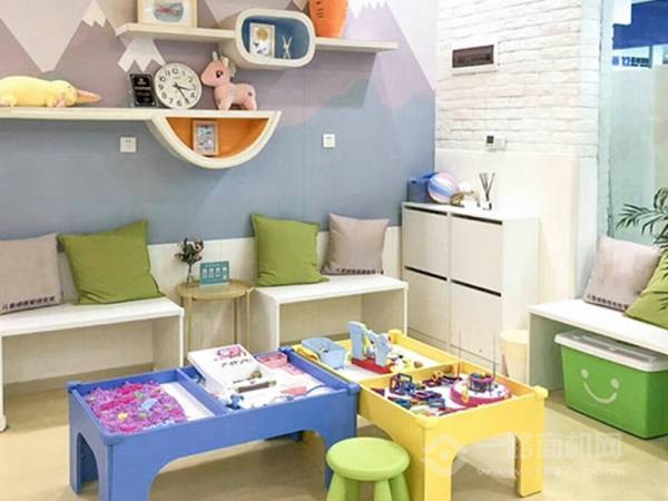 嘉美康贝小儿推拿