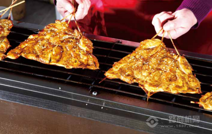 公子向北走薄香烤鸡腿