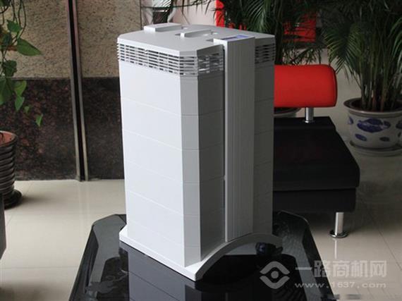 泽晨空气净化器