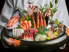 正到爆時尚日料