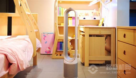 睿容空气净化器