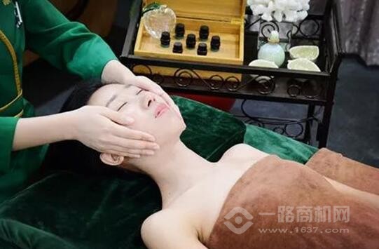 绿瘦美学馆加盟