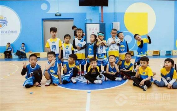 华蒙星少儿篮球俱乐部