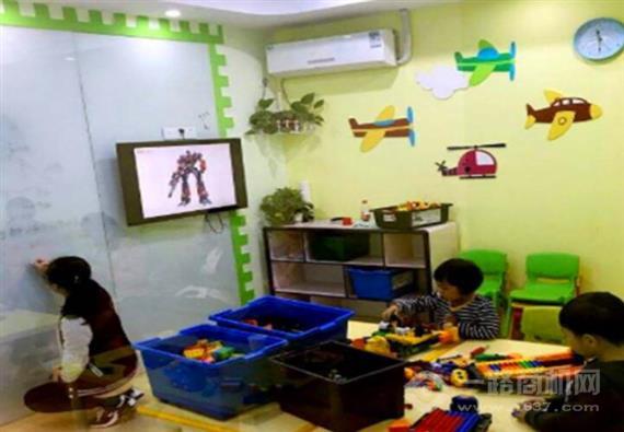 卡乐思机器人教育