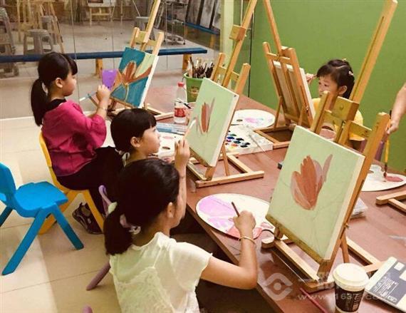 千里阳光少儿美术