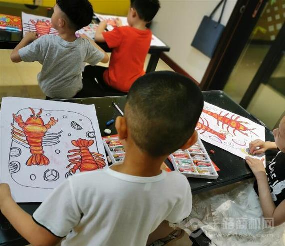 七色城堡少儿美术